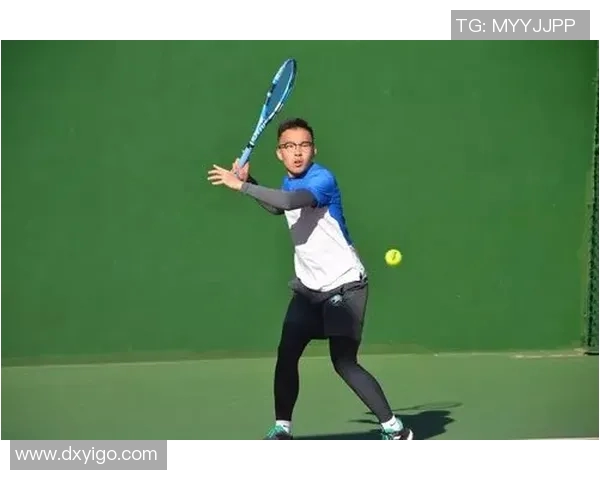 西安网球队在邀请赛中以64分稳居积分榜首位展现强劲实力 西安网球队在邀请赛中以64分稳居积分榜首位展现强劲实力