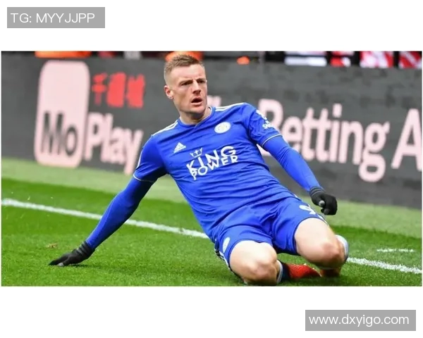 巴西足球明星战歌背后的故事与传奇人物揭秘